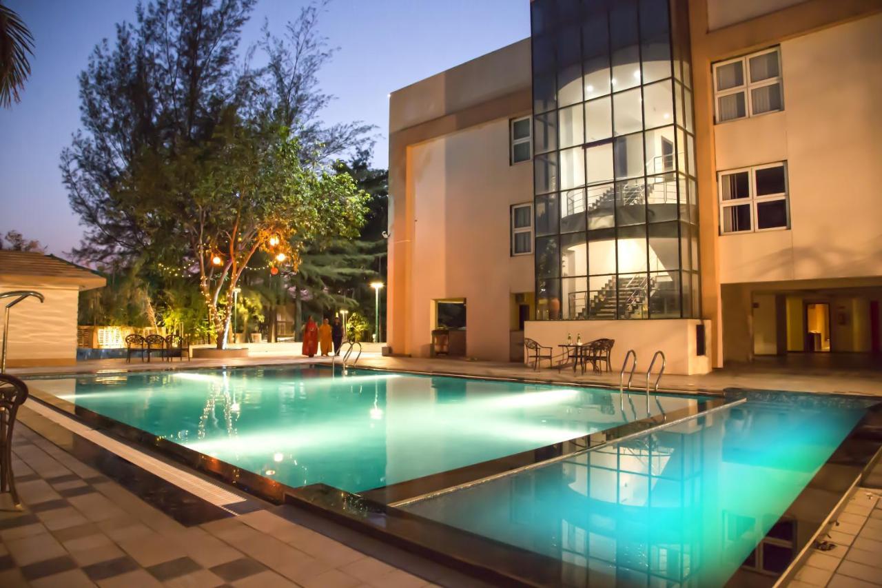 7 Apple Resort לונבלה מראה חיצוני תמונה