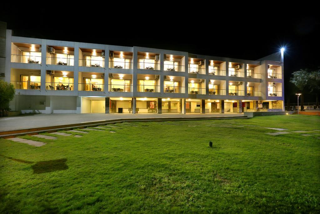 7 Apple Resort לונבלה מראה חיצוני תמונה