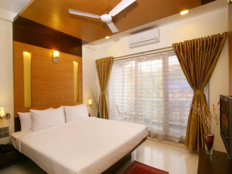 7 Apple Resort לונבלה מראה חיצוני תמונה